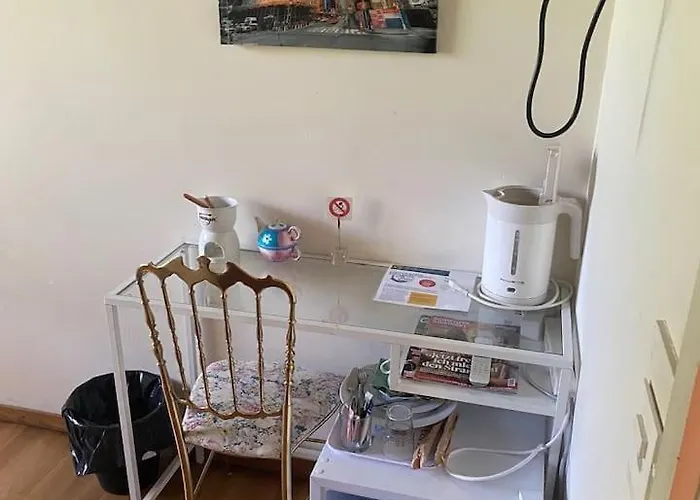 City Room Quarto em Acomodações Particulares Evilard